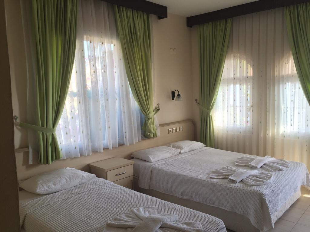 Besik Hotel Fethiye Exterior photo