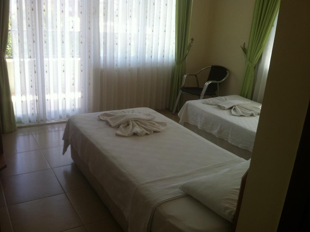 Besik Hotel Fethiye Exterior photo